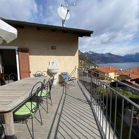 Independent Stone House With Lake View Musso Extérieur photo