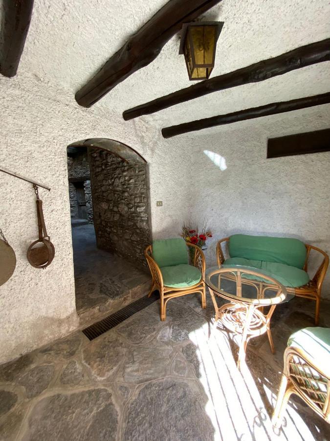 Independent Stone House With Lake View Musso Extérieur photo