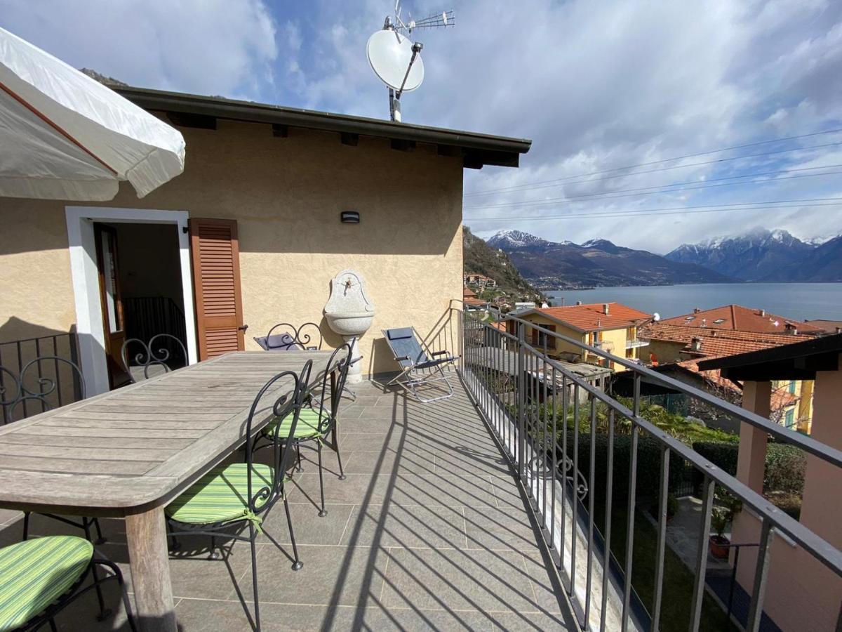 Independent Stone House With Lake View Musso Extérieur photo