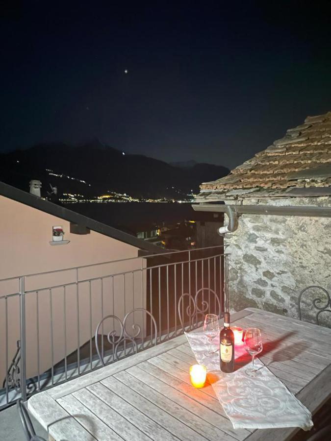 Independent Stone House With Lake View Musso Extérieur photo